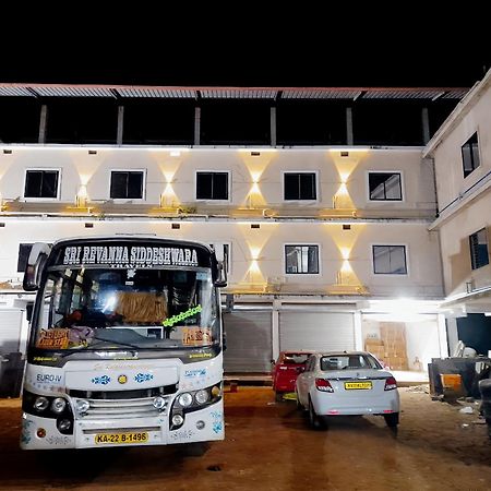 Kamath Inn Māvalli エクステリア 写真