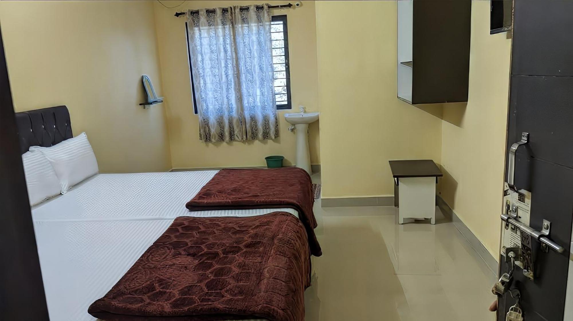 Kamath Inn Māvalli エクステリア 写真