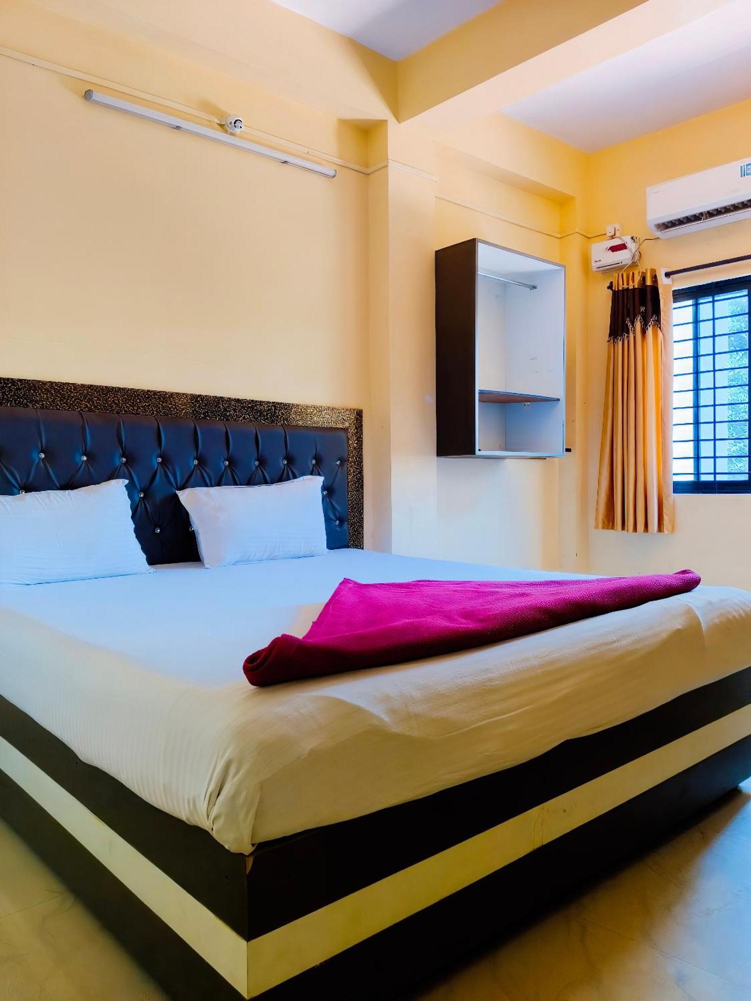Kamath Inn Māvalli エクステリア 写真