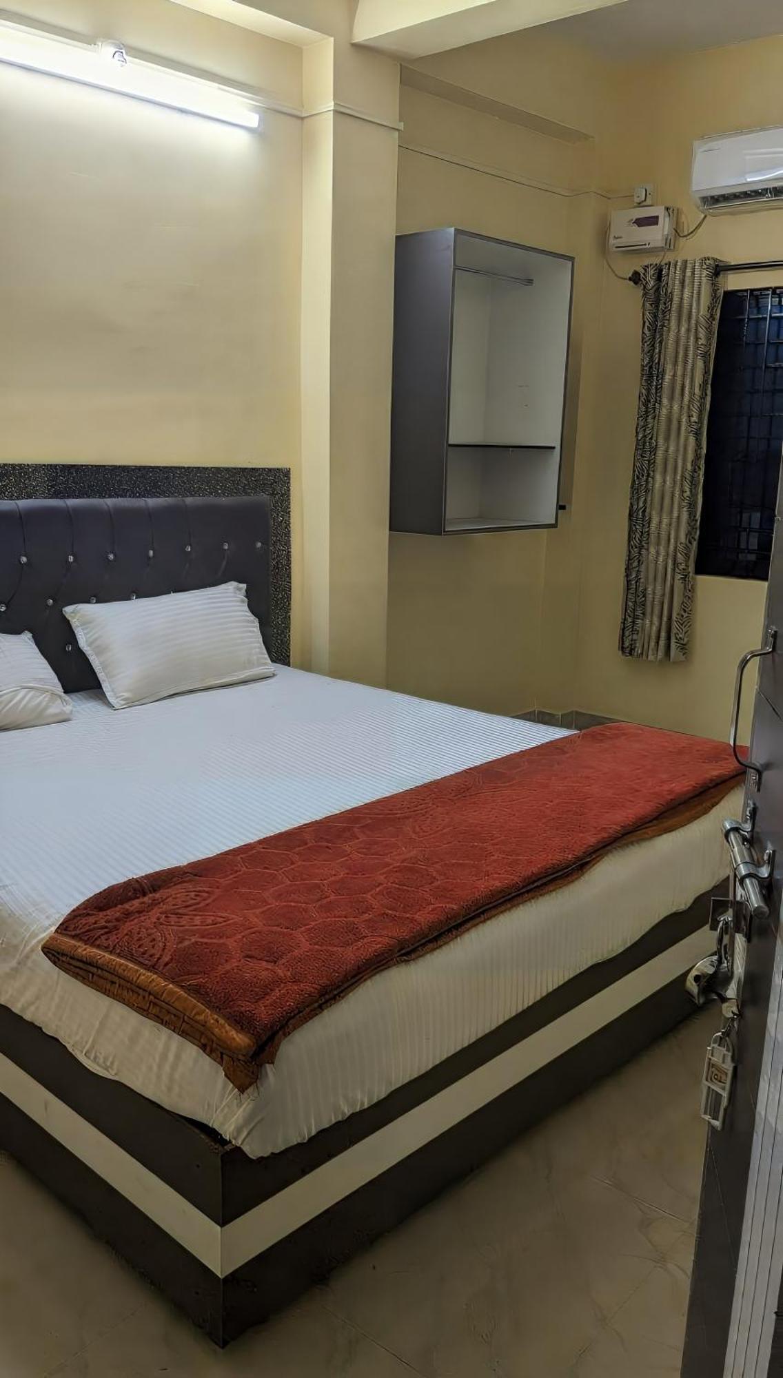 Kamath Inn Māvalli エクステリア 写真